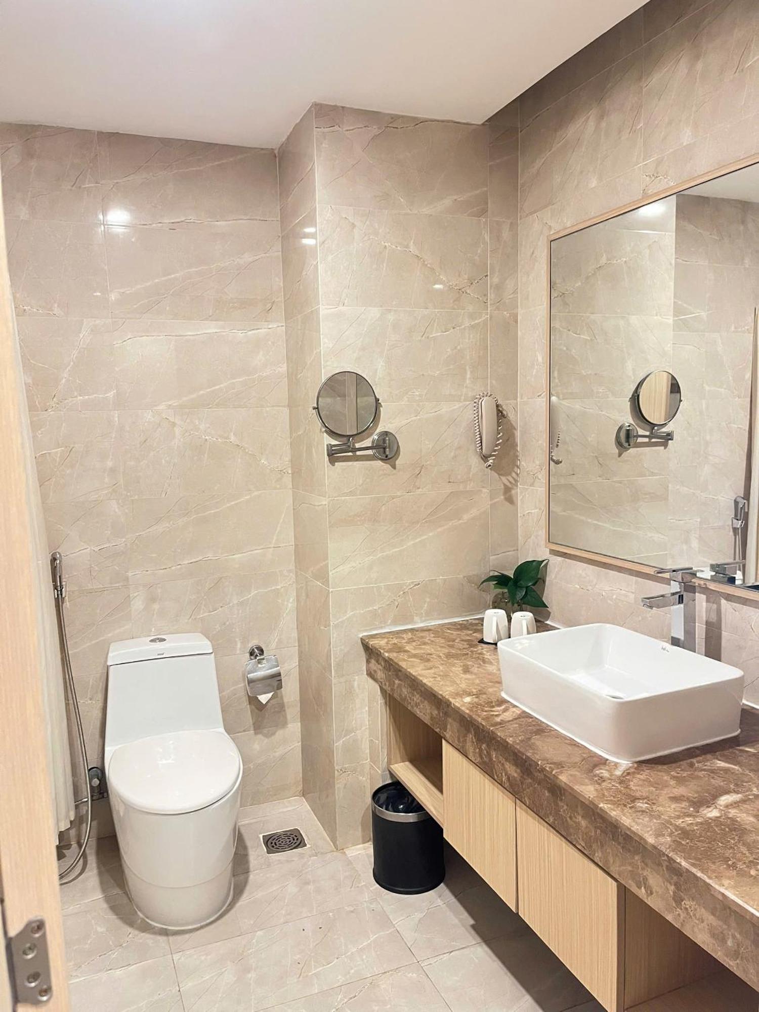 Muong Thanh Quy Nhon Hotel Bagian luar foto